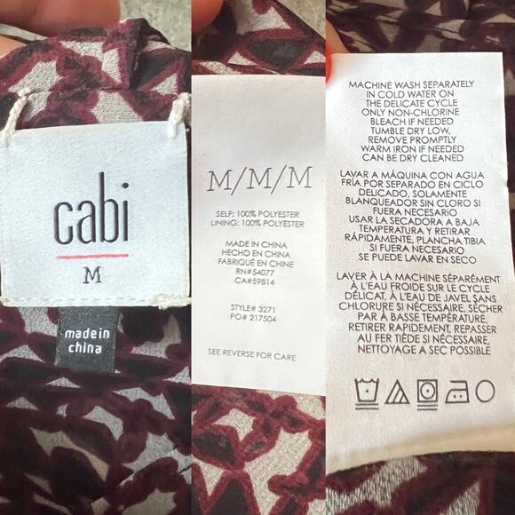 CAbi Women's Fan Blouse Red, Blue, Ivory, Sleeveless Size Medium Syle # 3620 - Picture 10 of 11